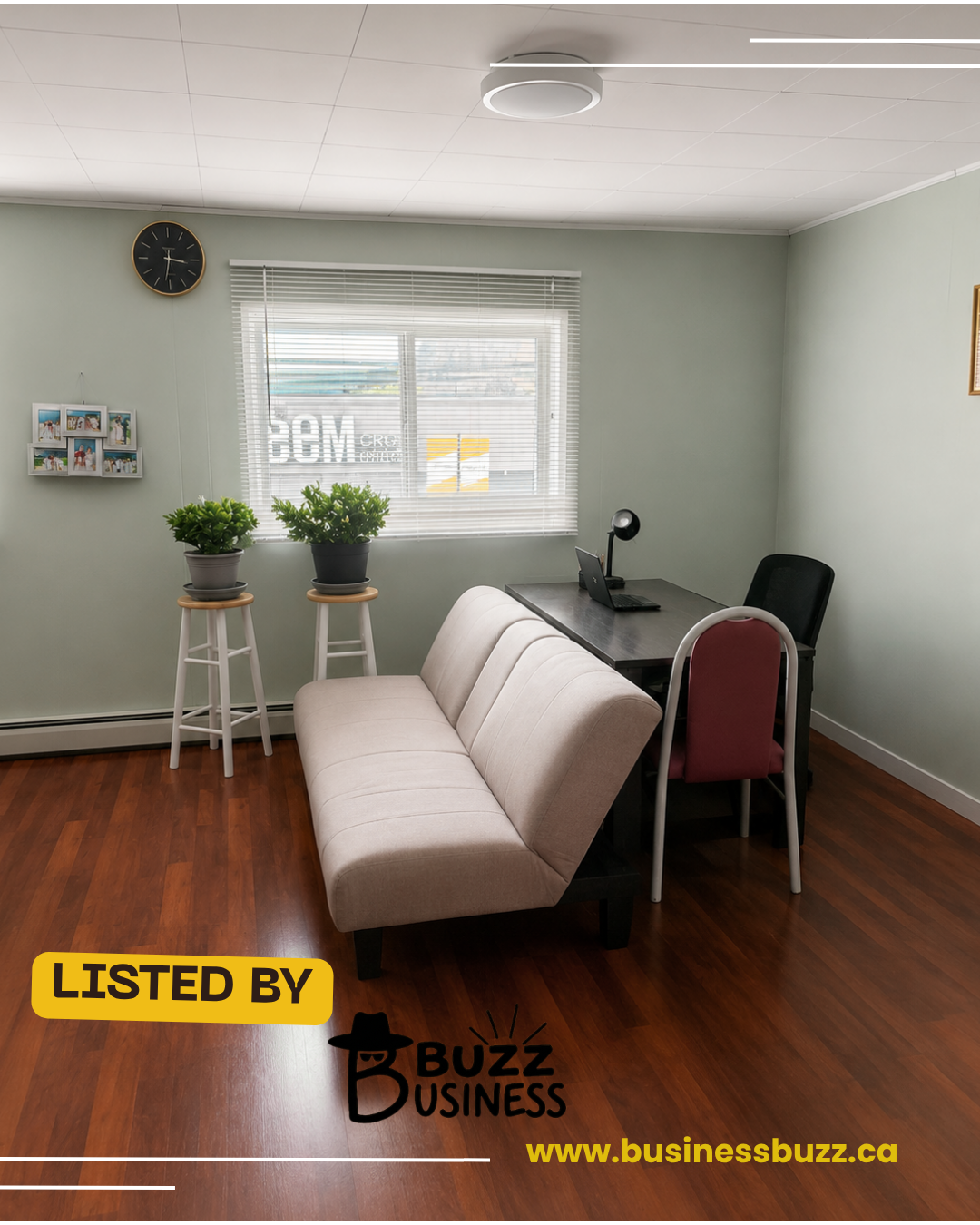 Upper residential office/living area